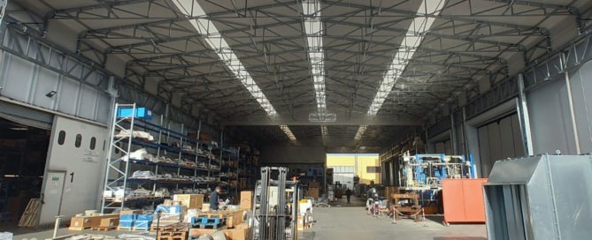 Tettoia in PVC per tunnel di collegamento